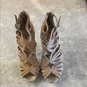 Sam Edelman Buff Suede Strappy Heels NWOT Size 6.5